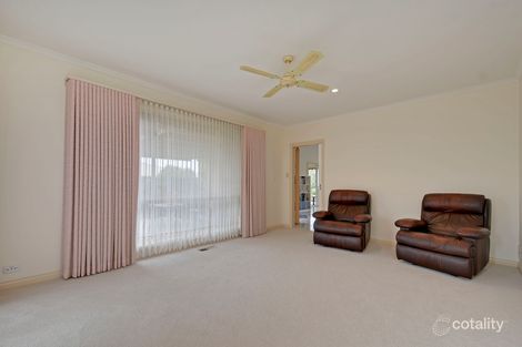 Property photo of 6 Libra Crescent Moe VIC 3825