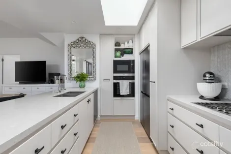 Property photo of 301/1 Norfolk Place Malvern VIC 3144