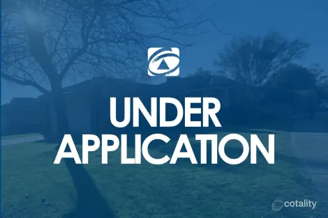 Property photo of 2 Stella Place Pakenham VIC 3810