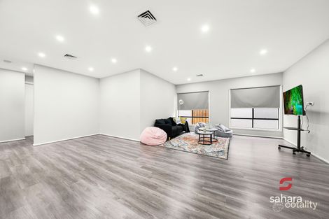 Property photo of 10 Griffith Road Deanside VIC 3336