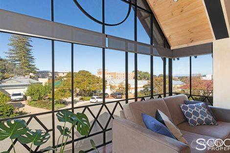 Property photo of 8 Hudson Mews Fremantle WA 6160