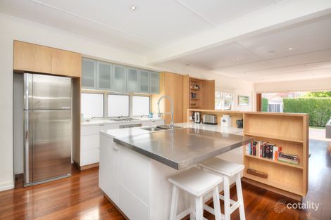 Property photo of 96 Dolphin Avenue Mermaid Beach QLD 4218