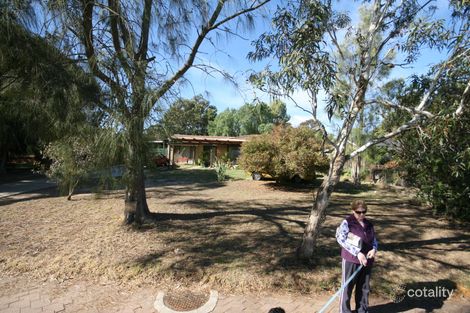 30 Manning Rd, Aberfoyle Park, SA 5159