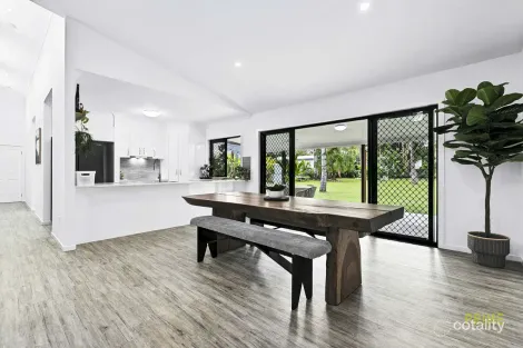 Property photo of 10C Burralong Drive Wondunna QLD 4655