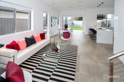 Property photo of 6 Melba Avenue Chifley NSW 2036