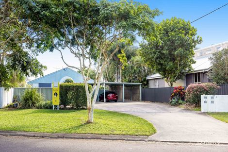 2/5 KAROME ST, PACIFIC PARADISE, QLD 4564