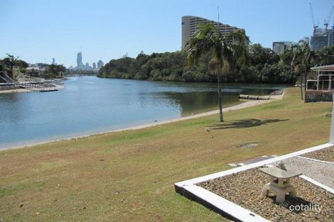 Property photo of 7/15-21 Hooker Boulevard Broadbeach Waters QLD 4218