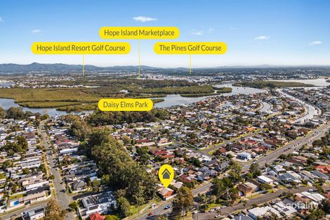 Property photo of 1/142 Oxley Drive Paradise Point QLD 4216