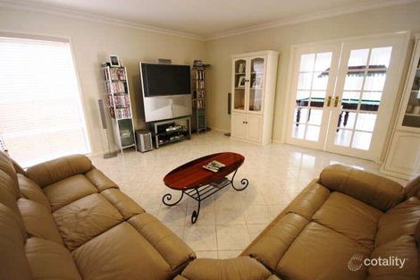 Property photo of 3 Nicholas Walk Aberfoyle Park SA 5159