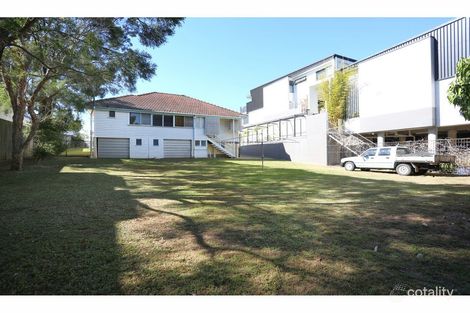 Property photo of 15 Eversley Terrace Yeronga QLD 4104