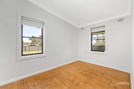 Property photo of 60 Parkes Crescent Blackett NSW 2770