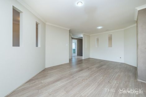 Property photo of 2 Karoo Way Pearsall WA 6065