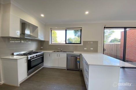 Property photo of 2/95 East Road Seaford VIC 3198