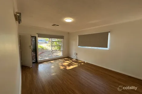 19 Stevens Ave, Para Hills, SA 5096