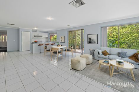 Property photo of 16 Cuthbert Place Burnside VIC 3023