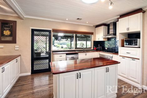 Property photo of 107 Mahoneys Road Woodend VIC 3442
