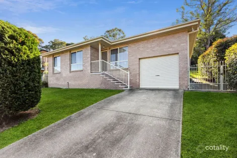 Property photo of 16 Panorama Parade Moruya NSW 2537