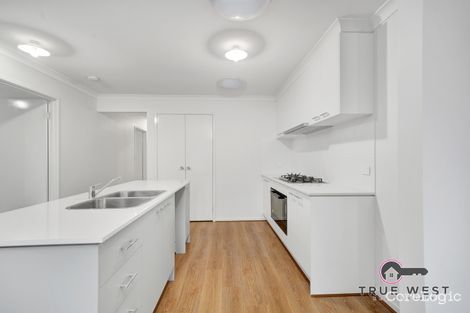 Property photo of 22 Viola Drive Rockbank VIC 3335