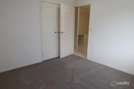 Property photo of 2/10 Forde Street Kippa-Ring QLD 4021