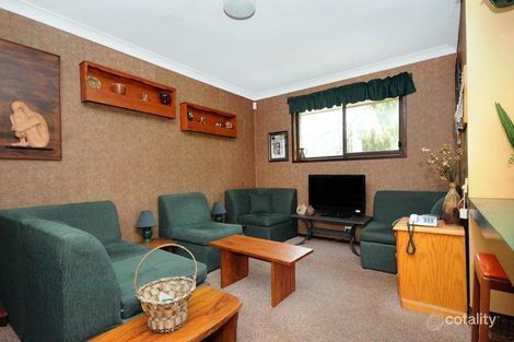 Property photo of 13 Fairholme Street Mount Lofty QLD 4350