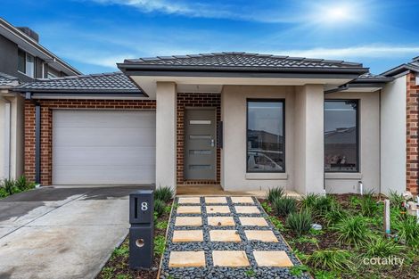 8 Akthar Ave, Rockbank, VIC 3335