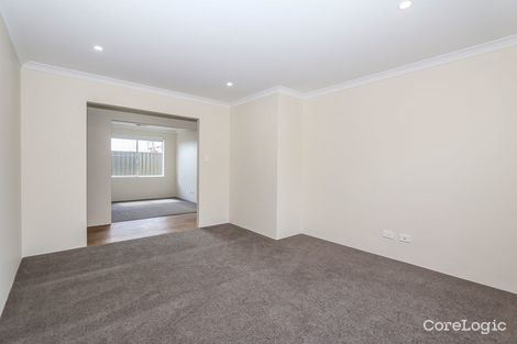 Property photo of 3 Dill Way Treeby WA 6164