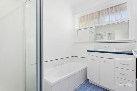 16 Blackburn Rd, Mooroolbark, VIC 3138