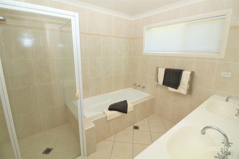 Property photo of 5 Foster Place Griffith NSW 2680