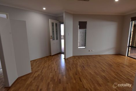 Property photo of 4 Gunsan Mews Mindarie WA 6030