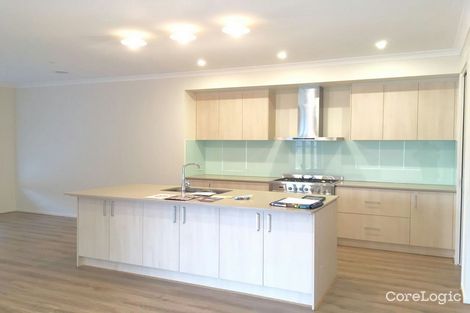 Property photo of 111 Sunnybank Drive Point Cook VIC 3030