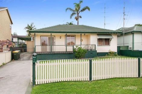 11 Chapman Ave, Mount Warrigal, NSW 2528
