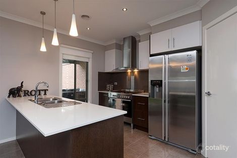 Property photo of 35 Bluegum Circuit Riddells Creek VIC 3431