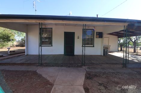 42 Iverach St S, Coolamon, NSW 2701