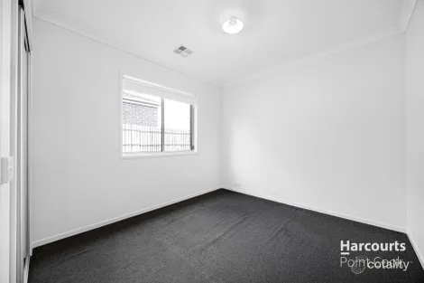 Property photo of 13 Battery Road Point Cook VIC 3030