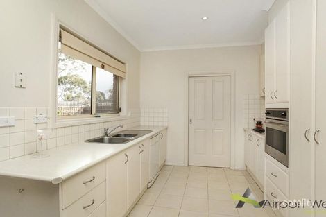 Property photo of 1/29 Birch Avenue Tullamarine VIC 3043