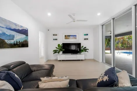 Property photo of 31 Genesta Circuit Redlynch QLD 4870