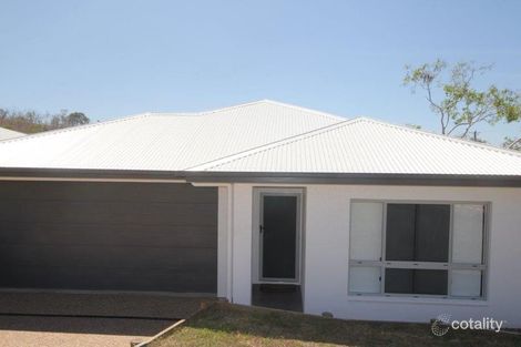 Property photo of 34 Elford Place Mount Louisa QLD 4814
