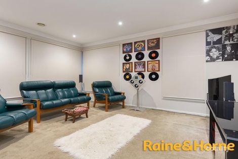 Property photo of 19 Carabeen Way Lyndhurst VIC 3975