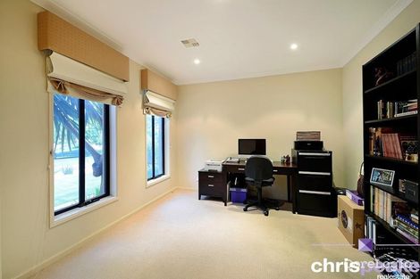 Property photo of 5 The Oval Berwick VIC 3806