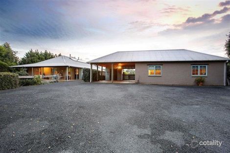 Property photo of 152 The Old Oaks Road Grasmere NSW 2570