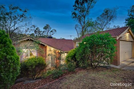 Property photo of 29 Manatunga Circuit Greensborough VIC 3088