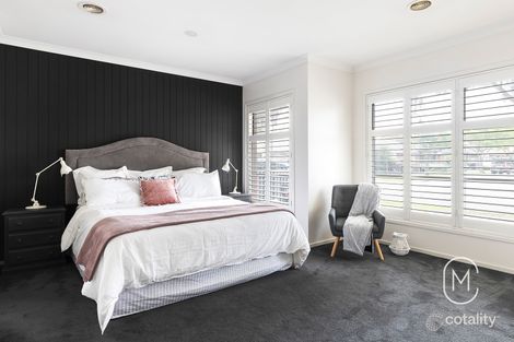 Property photo of 57 Bedervale Loop Doreen VIC 3754
