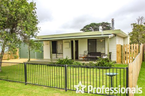 Property photo of 3 McEvoy Street Robertsons Beach VIC 3971