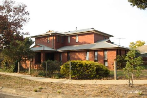 10 Landsborough Dr, Sunbury, VIC 3429