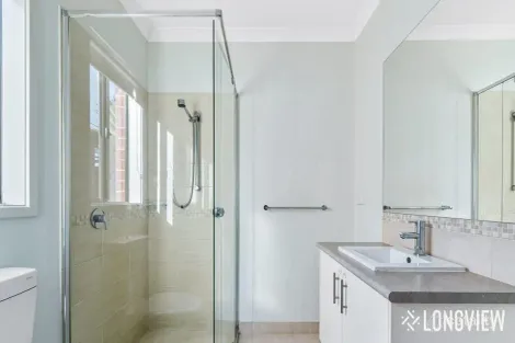 Property photo of 32 Hackney Circuit Clyde North VIC 3978