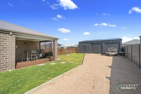 Property photo of 11 McKinnon Drive Maffra VIC 3860