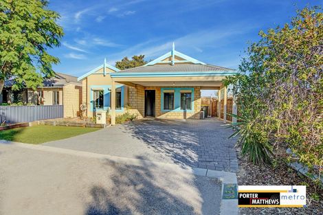 Property photo of 4/23 Rocklea Crescent Ellenbrook WA 6069