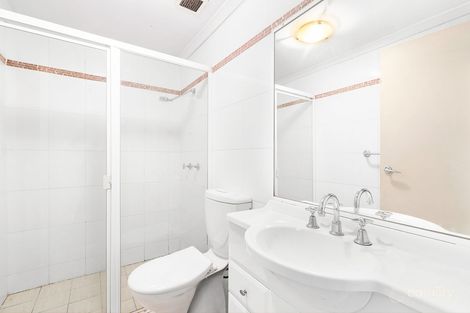 Property photo of 28/1-3 Sturdee Parade Dee Why NSW 2099