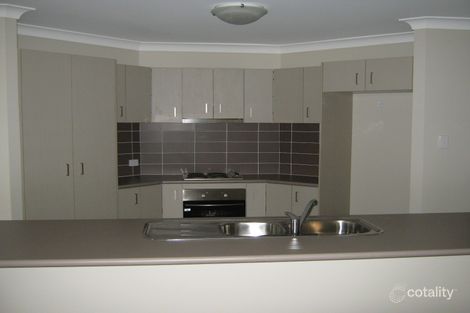 Property photo of 3 Peat Court Nikenbah QLD 4655