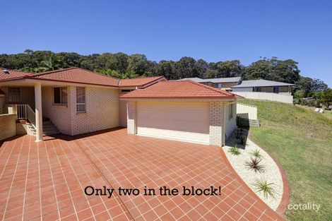 2/1 Caryota Pl, Forster, NSW 2428